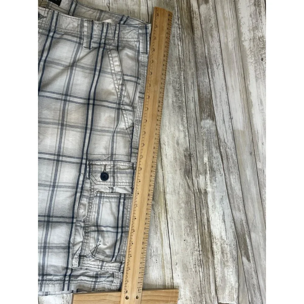 Lee‎ Mens Cargo Shorts Size 38 Gray & White Plaid Cotton Casual Summer Wear